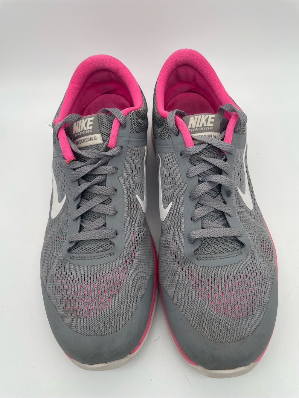 Nike Women's Gray Athletic Trainers In Season 5 with Pink Lining W9 lite wt W9
